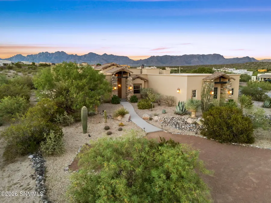 5708 Via Estrella, Las Cruces, NM 88011 - #2