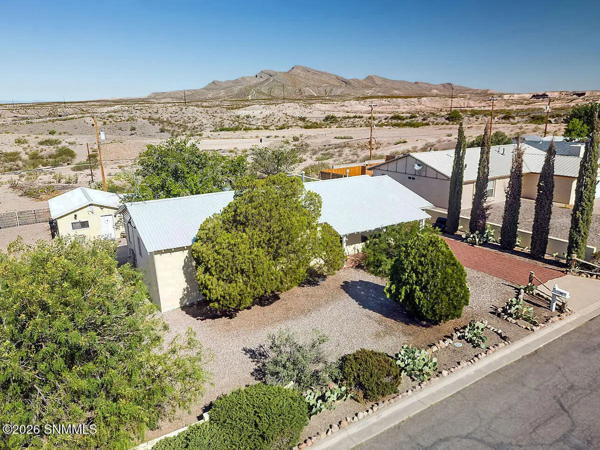 702 Sierra Vista Drive, Truth Or Consequences, NM 87901 - #1