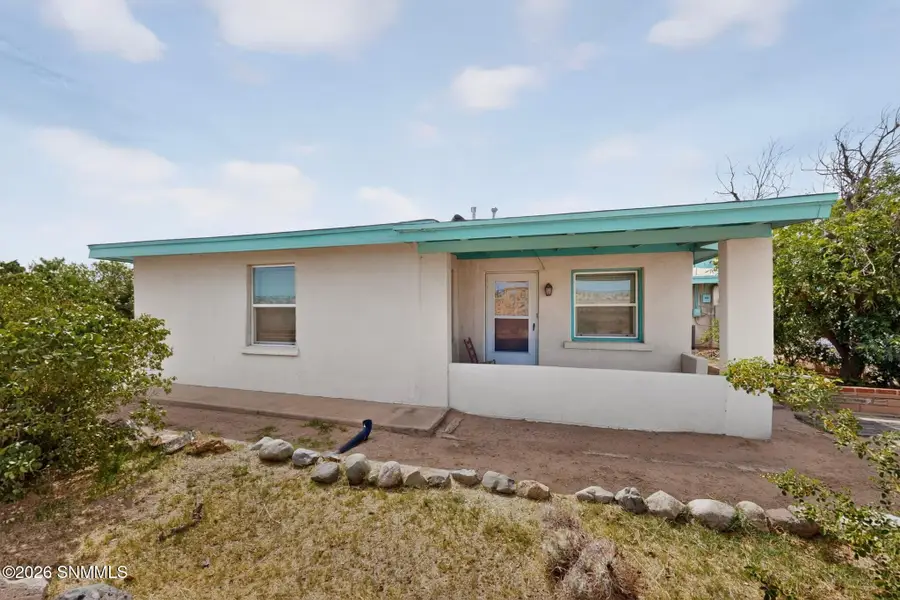 2491 Enriquez Lane, Las Cruces, NM 88007 - #2