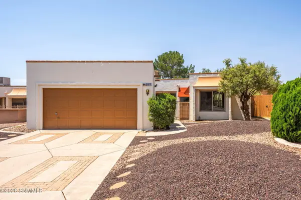 2117 Sagecrest Avenue, Las Cruces, NM 88011