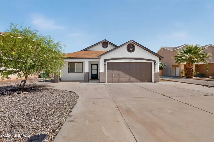 2824 Ancho Avenue, Las Cruces, NM 88007 - #2