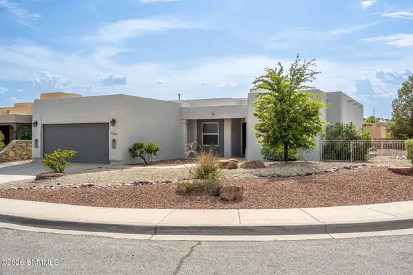 2020 Southern Star Loop, Las Cruces, NM 88011