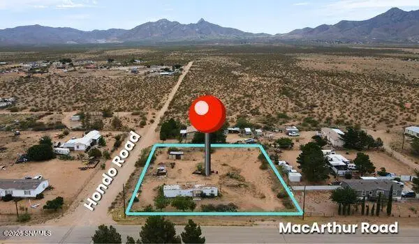 7092 Macarthur Road, Las Cruces, NM 88012