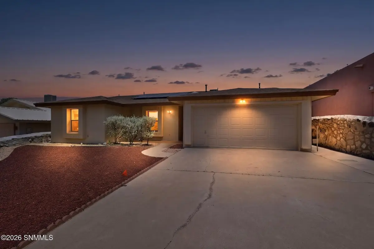 711 Windmill Drive, Las Cruces, NM 88011 - #1