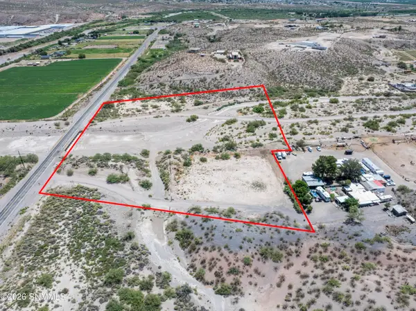00000 N Valley Drive, Radium Springs, NM 88054