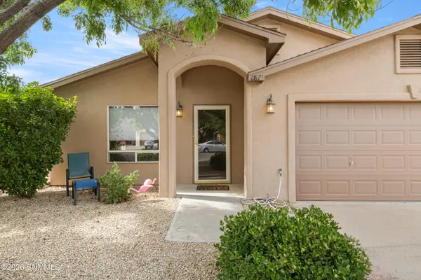 2857 San Miguel Court, Las Cruces, NM 88007