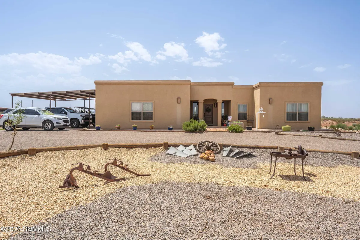 48 Poindexter Road, Tularosa, NM 88352 - #1