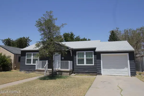 1613 W Walnut Street, Roswell, NM 88201