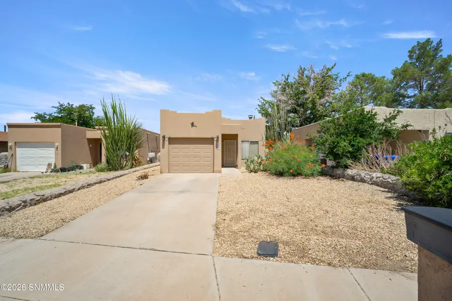 1635 Juniper Avenue, Las Cruces, NM 88001 - #2