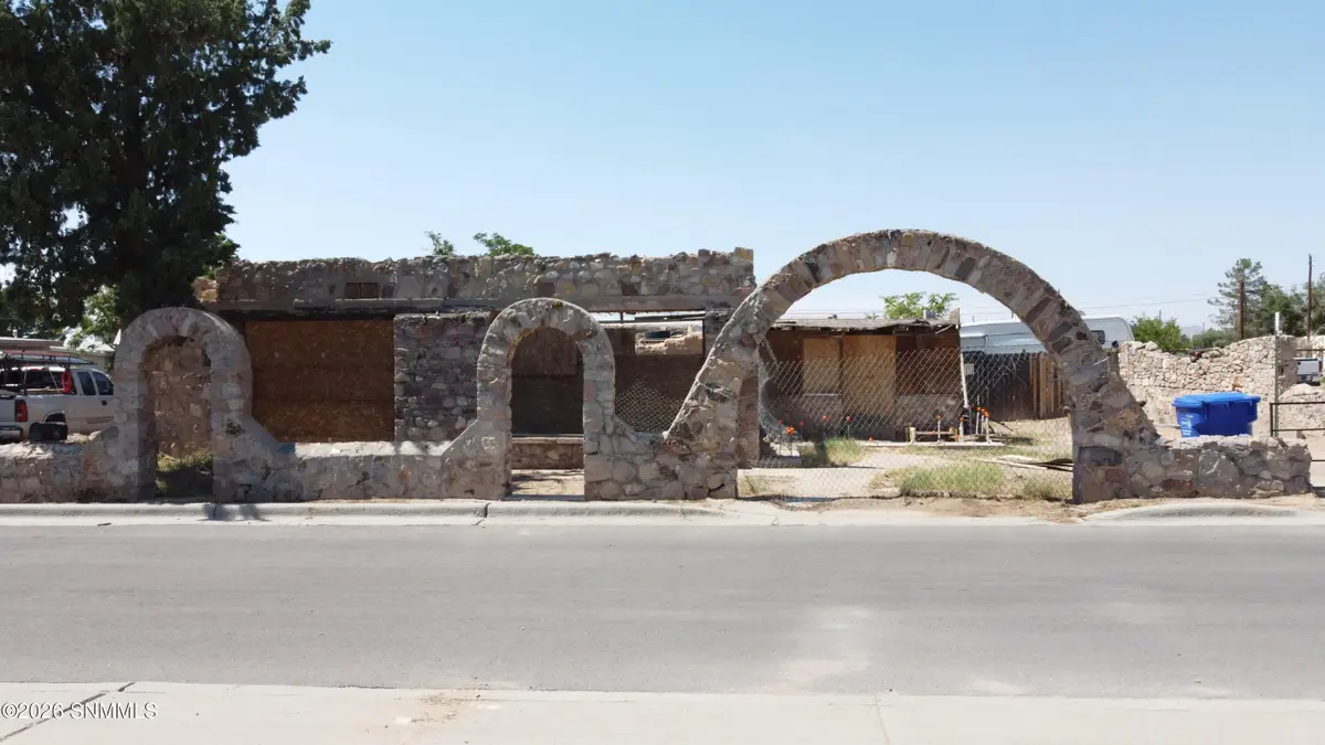 541 Juniper Avenue, Las Cruces, NM 88001 - #1