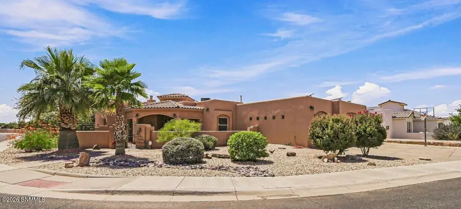 4192 Santa Lucia Arc, Las Cruces, NM 88005 - #2