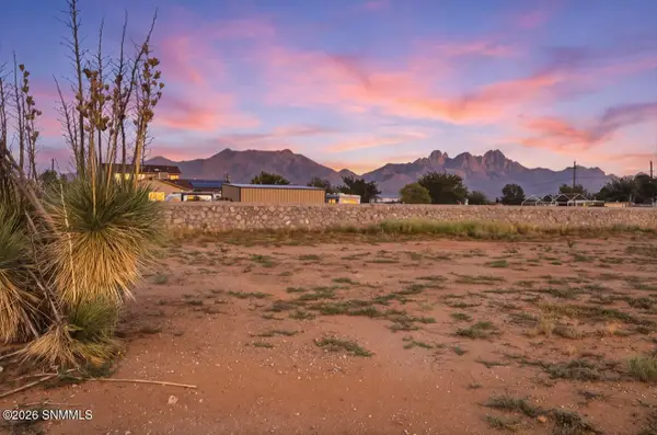 8940 Corona Road, Las Cruces, NM 88012