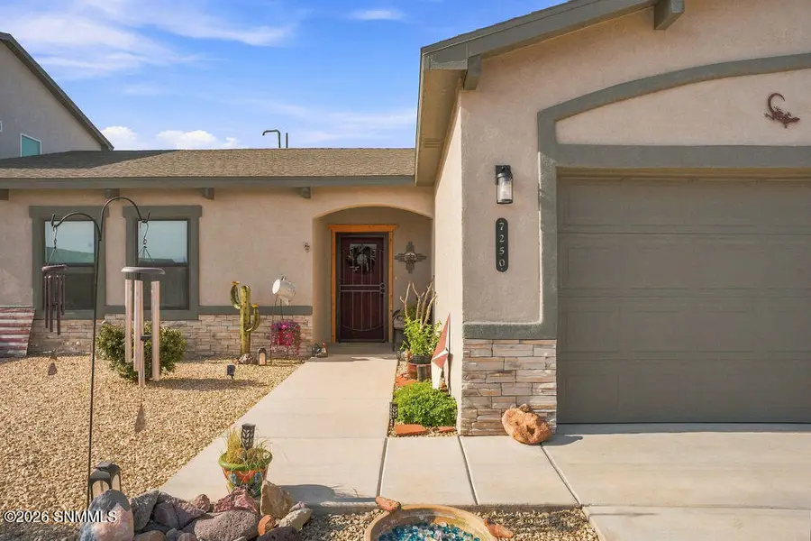 7250 Aretha Way, Las Cruces, NM 88012 - #3