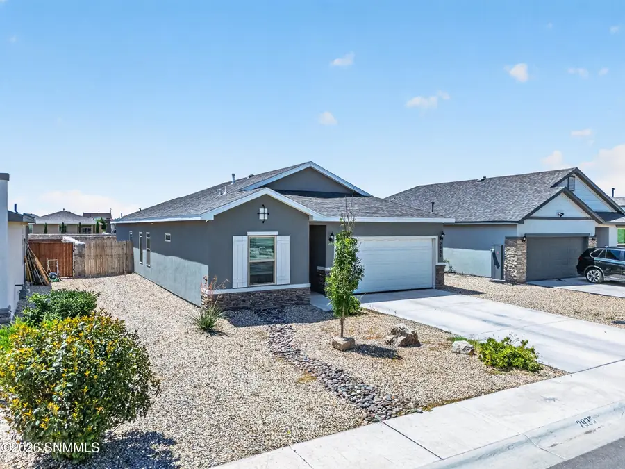 2935 Aragon Avenue, Las Cruces, NM 88007 - #2