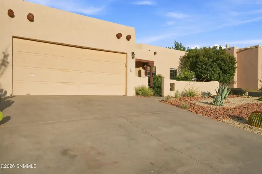 3336 Squaw Mountain Drive, Las Cruces, NM 88011 - #3
