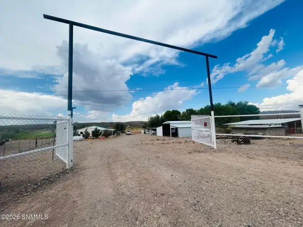 143 Las Palomas Canyon Road, Williamsburg, NM 87942