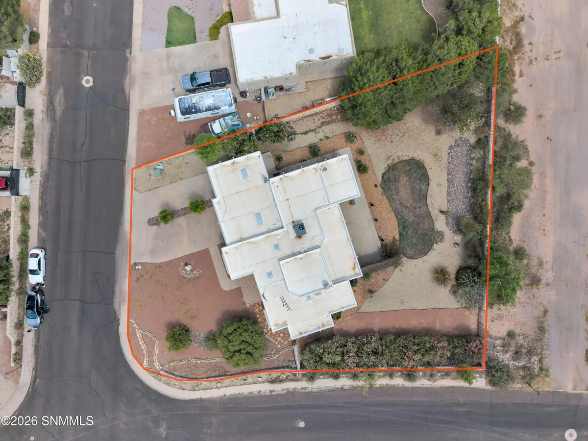 3903 Stoneybrook Circle, Las Cruces, NM 88005 - #1