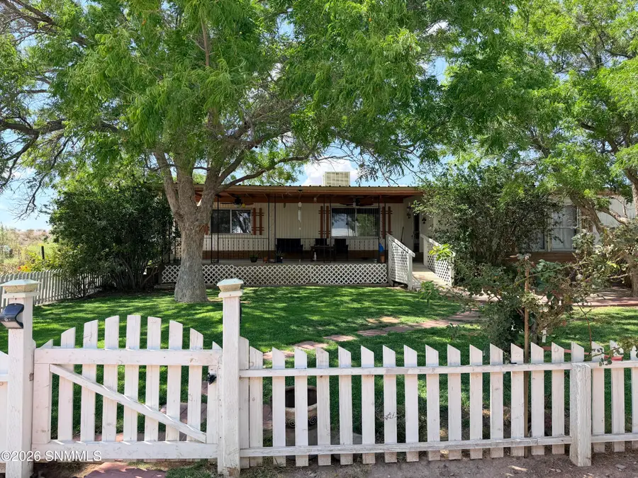 9 Queens Lane, Caballo, NM 87931 - #2