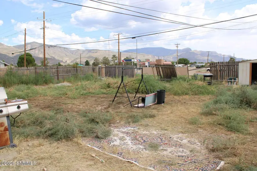1208 E Canal Street, Alamogordo, NM 88310 - #3