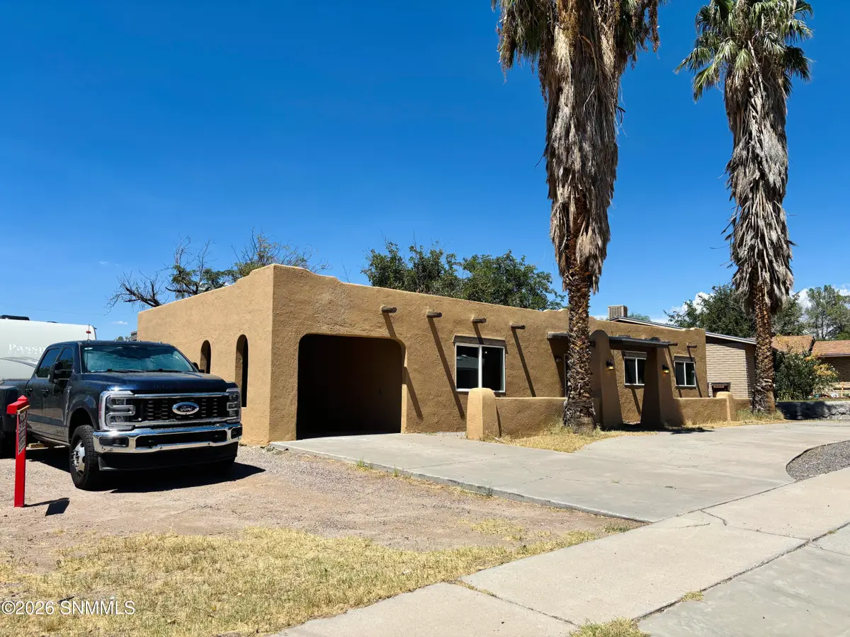 1605 Juniper Avenue, Las Cruces, NM 88001 - #1