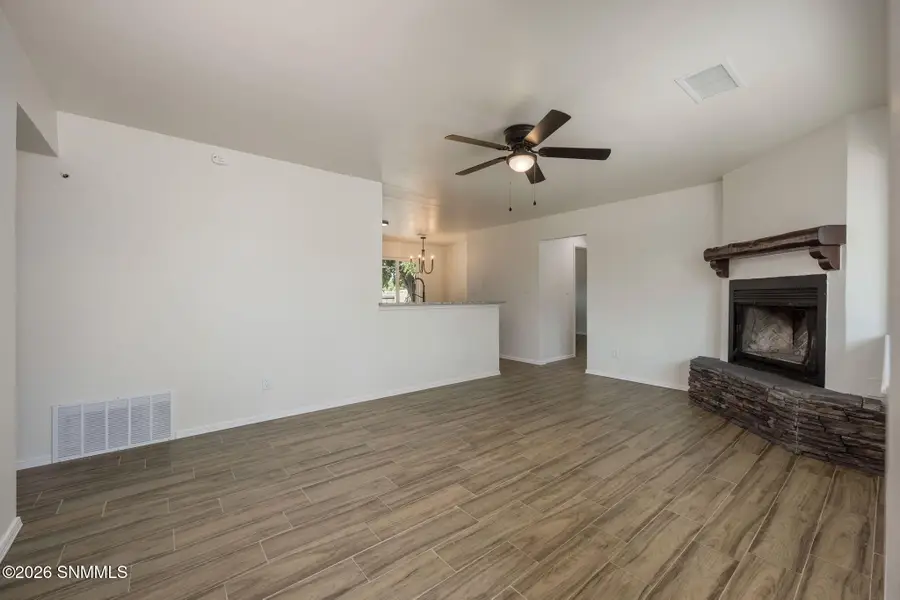 1309 Eucalyptus Drive, Las Cruces, NM 88001 - #3