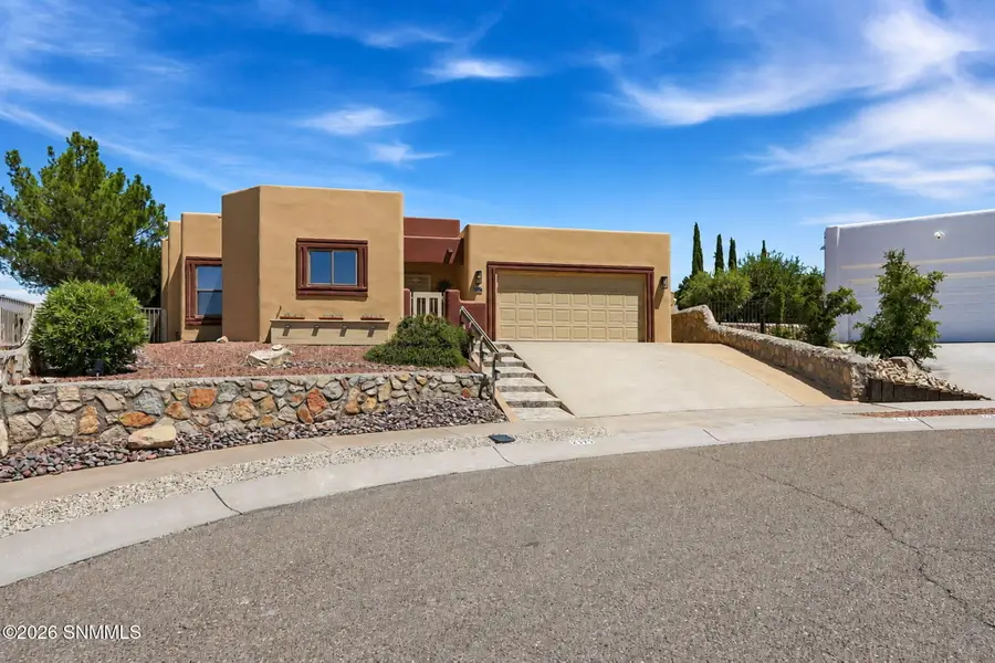 2375 Picacho Peak View, Las Cruces, NM 88011 - #2