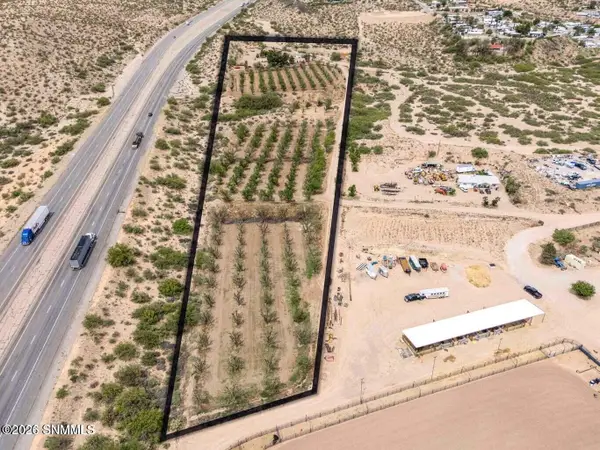 201 Squirrel Road, Las Cruces, NM 88007