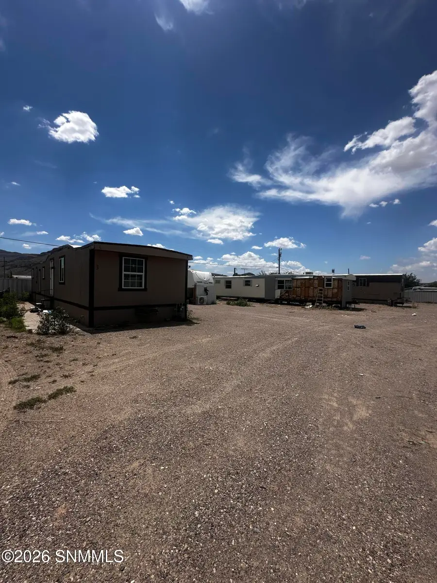 1124 Fort Selden Road #1-6, Las Cruces, NM 88007 - #2
