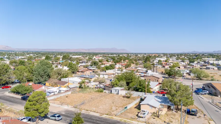 951 Augustine Avenue, Las Cruces, NM 88001 - #3
