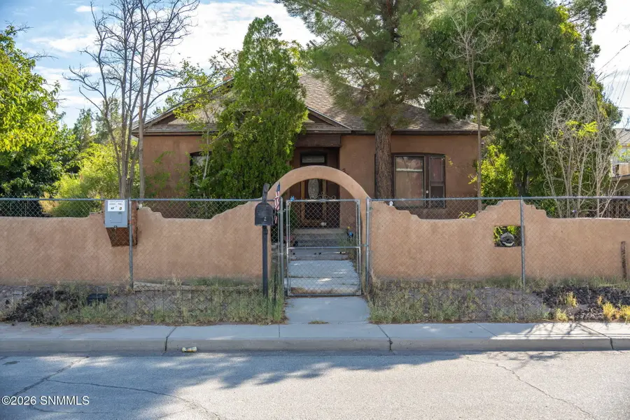 2315 College Street, Las Cruces, NM 88001 - #2