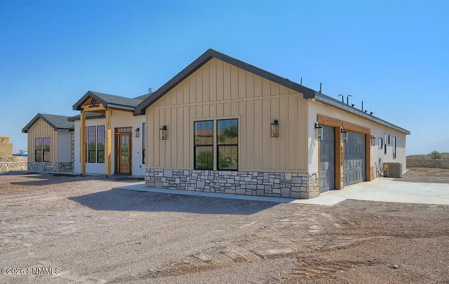 6035 Dusty Prints Road, Las Cruces, NM 88001 - #3
