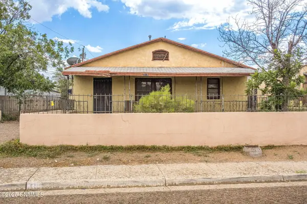 419 E Miranda Avenue, Las Cruces, NM 88001