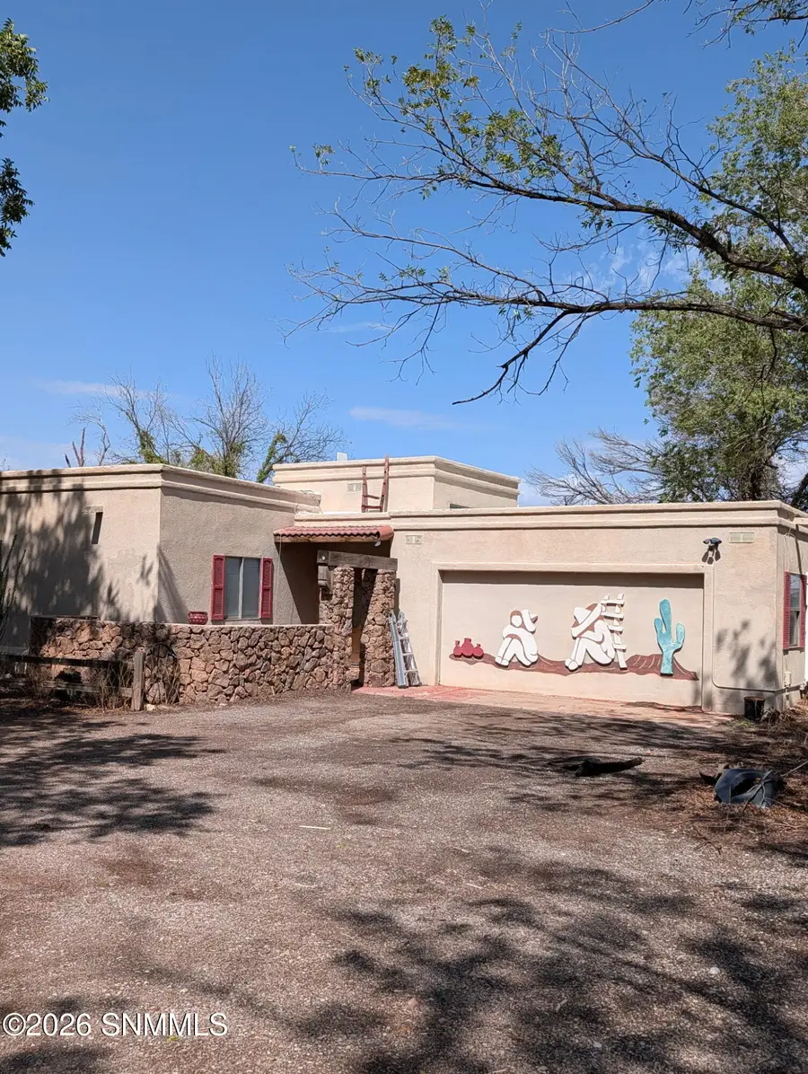1221 W Canal Road, Hatch, NM 87937 - #3