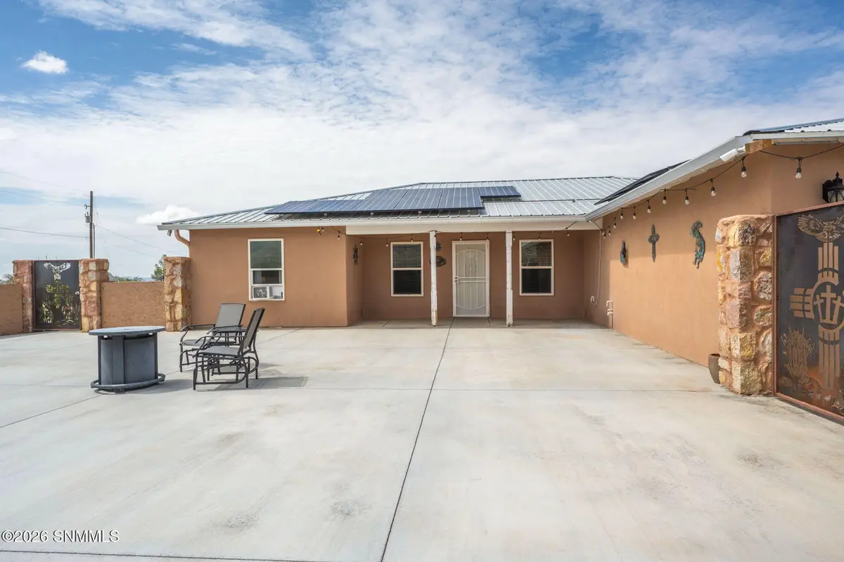 7245 Brahman Road, Las Cruces, NM 88012 - #1