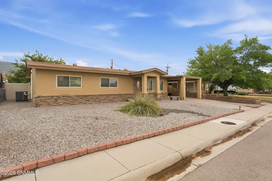 2402 Yale Avenue, Alamogordo, NM 88310 - #2