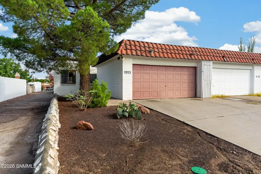 2933 Valle Vista, Las Cruces, NM 88011 - #2