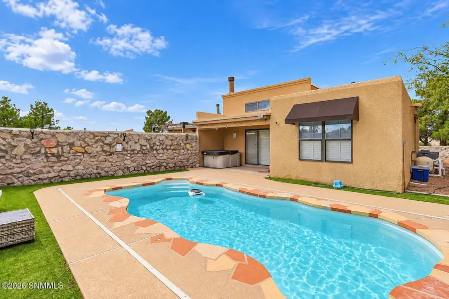 2048 Pine Needle Way, Las Cruces, NM 88012 - #2