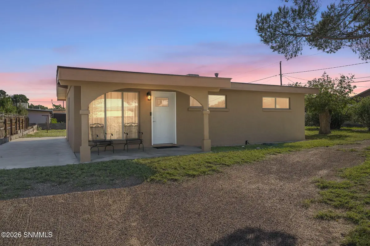 1504 Sacramento Street, Las Cruces, NM 88001 - #1