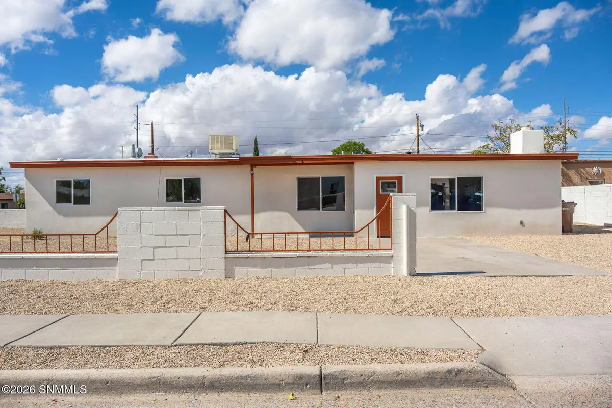 1050 Alamo Street, Las Cruces, NM 88005 - #1