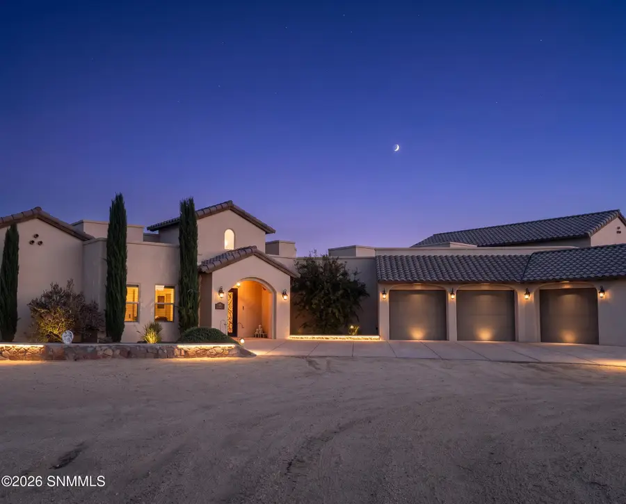 1130 King Bird Court, Las Cruces, NM 88007 - #2