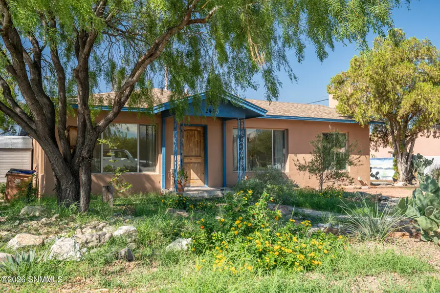 2400 S Solano Drive, Las Cruces, NM 88001 - #3