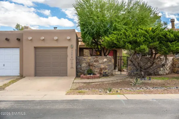 2008 Camelot Drive, Las Cruces, NM 88005