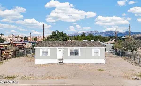 1611 W Park Drive, Las Cruces, NM 88001
