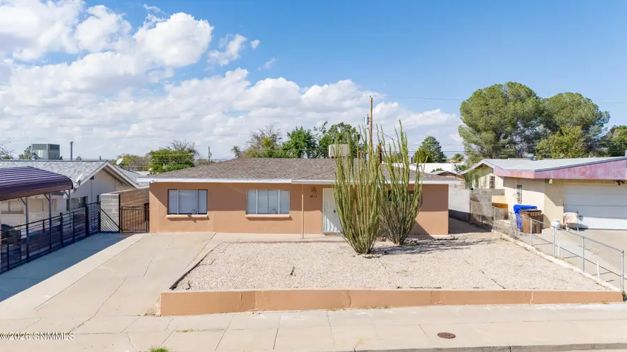 2015 Anderson Drive, Las Cruces, NM 88001 - #3
