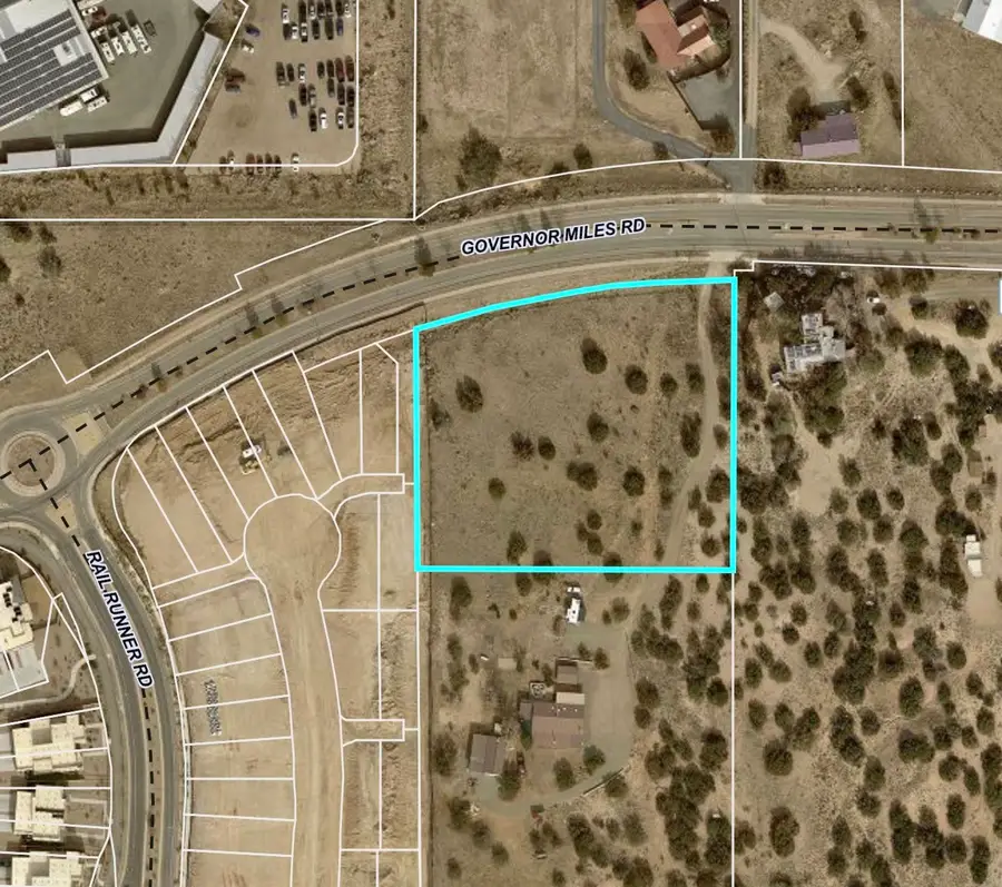 4578 Governor Miles, Santa Fe, NM 87507 - #2