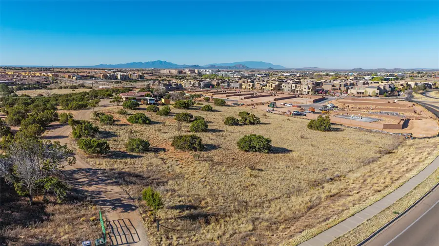 4578 Governor Miles, Santa Fe, NM 87507 - #3
