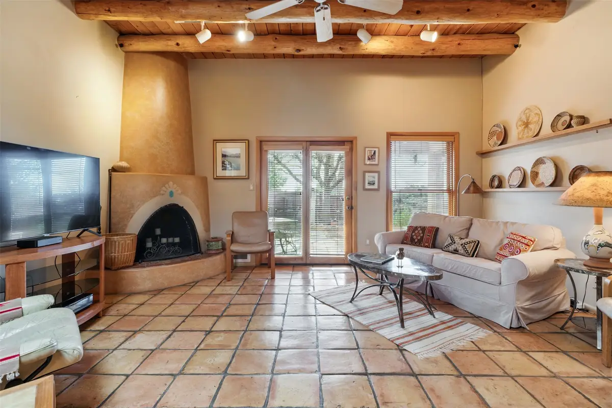 2849 Plaza Amarilla, Santa Fe, NM 87507 - #1