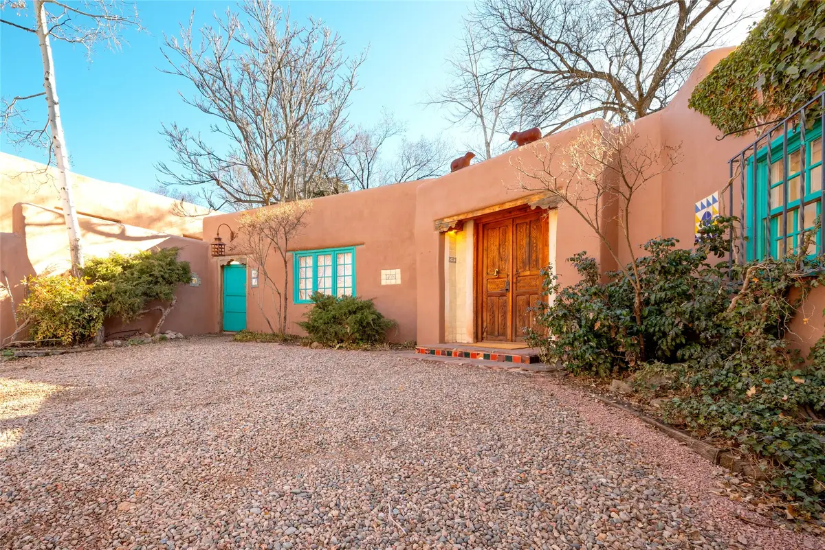 104 Lorenzo Rd, Santa Fe, NM 87501 - Image #1