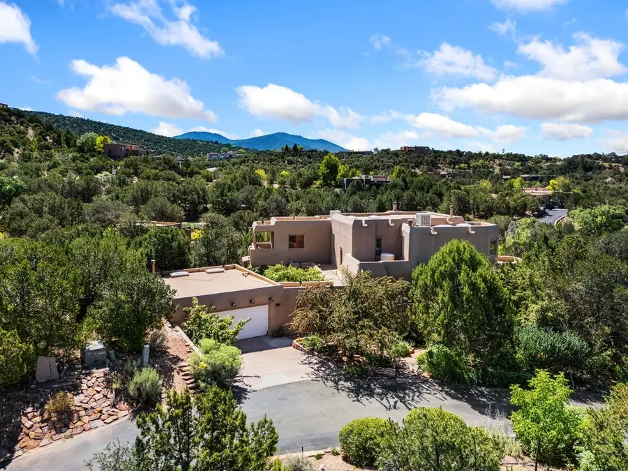 1055 Camino Real, Santa Fe, NM 87501 - #2