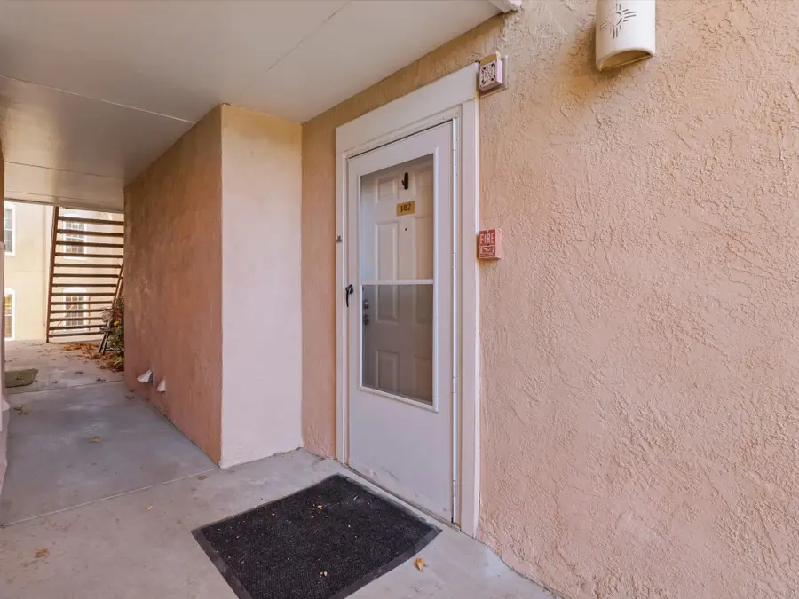 2501 W Zia Road #10-102, Santa Fe, NM 87505 - Image #3